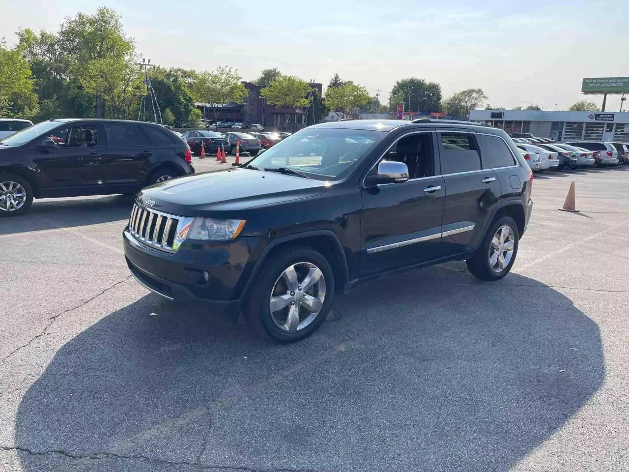 2011 Jeep Grand Cherokee for sale at Used Cars Toledo in Oregon, OH