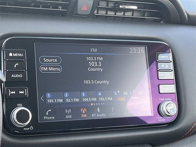 2024 Nissan Kicks SR