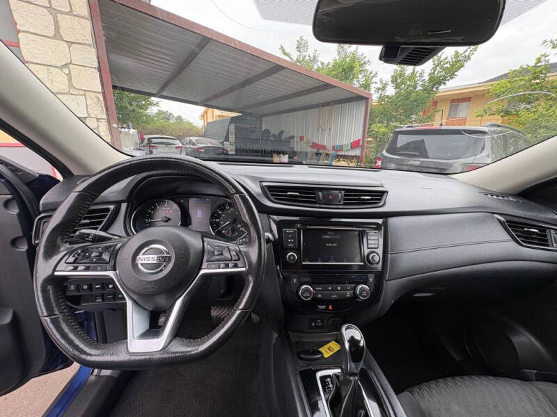 2019 Nissan Rogue S