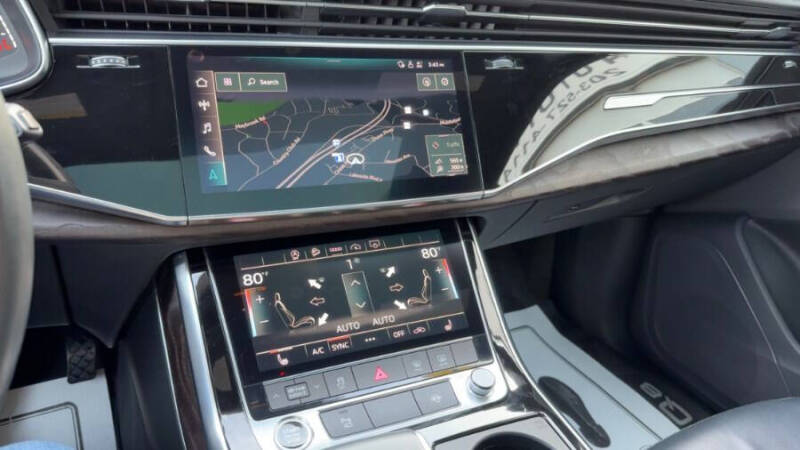 2021 Audi Q8 quattro Premium 55 TFSI