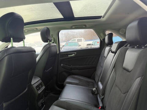 2017 Ford Edge Sport