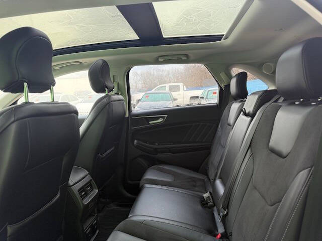 2017 Ford Edge Sport