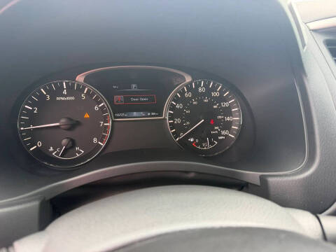 2018 Nissan Pathfinder SL