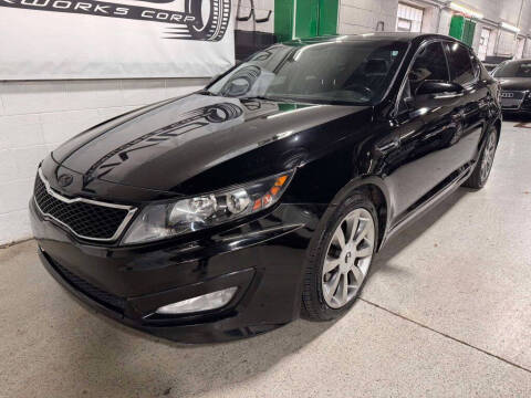 2013 Kia Optima for sale at VIVID MOTORWORKS, CORP. in Villa Park IL