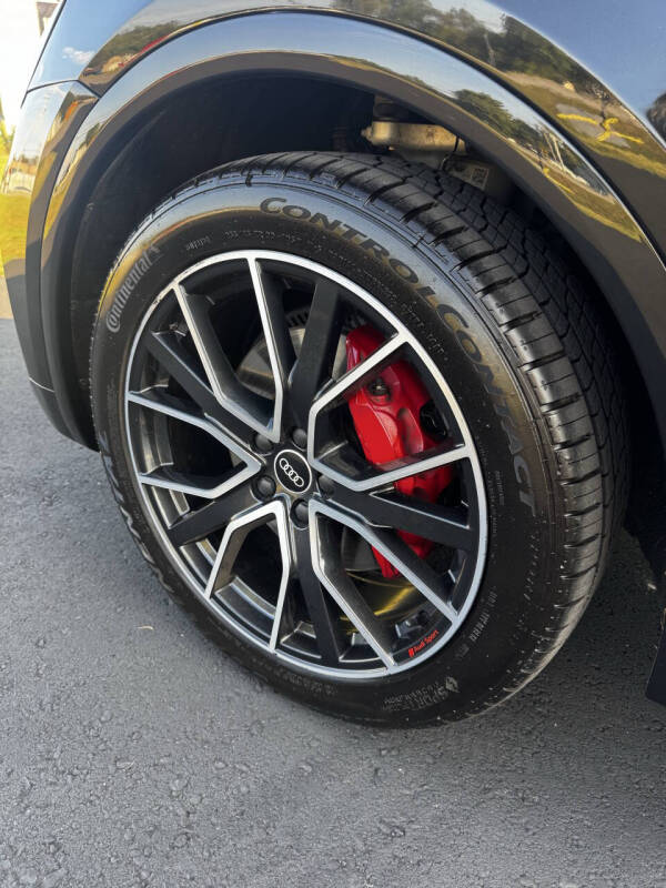 2021 Audi SQ5 3.0T quattro Premium Plus