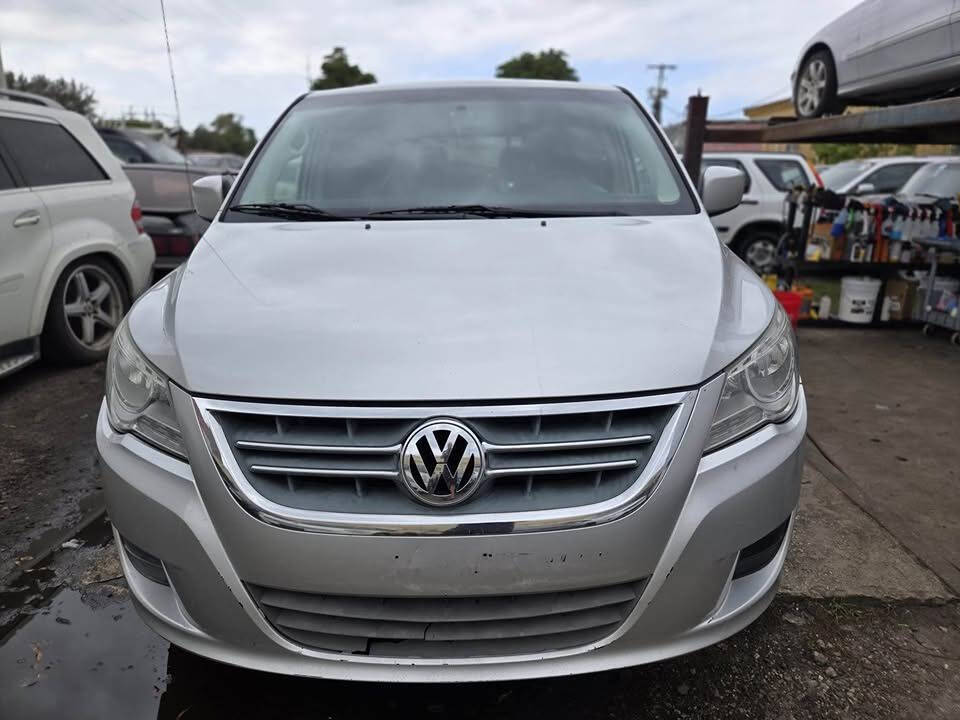 2011 Volkswagen Routan for sale at 911 Auto, LLC. in Hollywood, FL