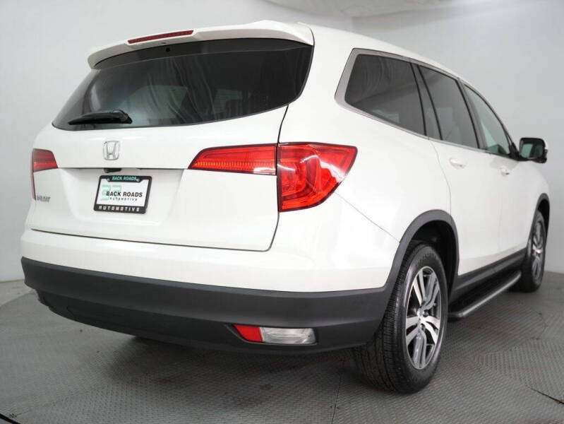 2017 Honda Pilot EX