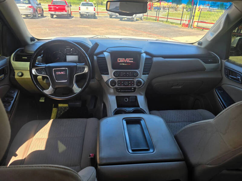 2015 GMC Yukon XL SLE