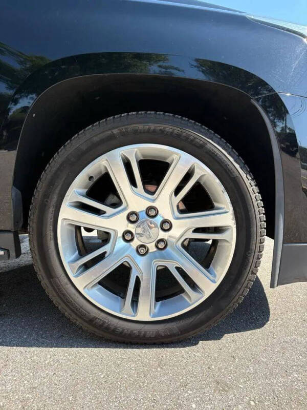 2018 Cadillac Escalade ESV Luxury