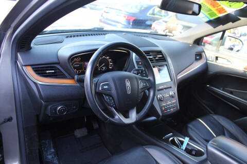 2017 Lincoln MKC Select