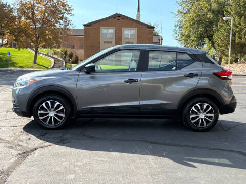 2020 Nissan Kicks S