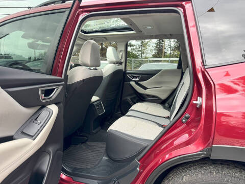 2024 Subaru Forester Premium