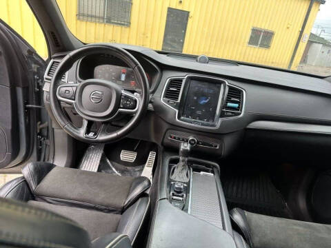 2019 Volvo XC90 T6 R-Design