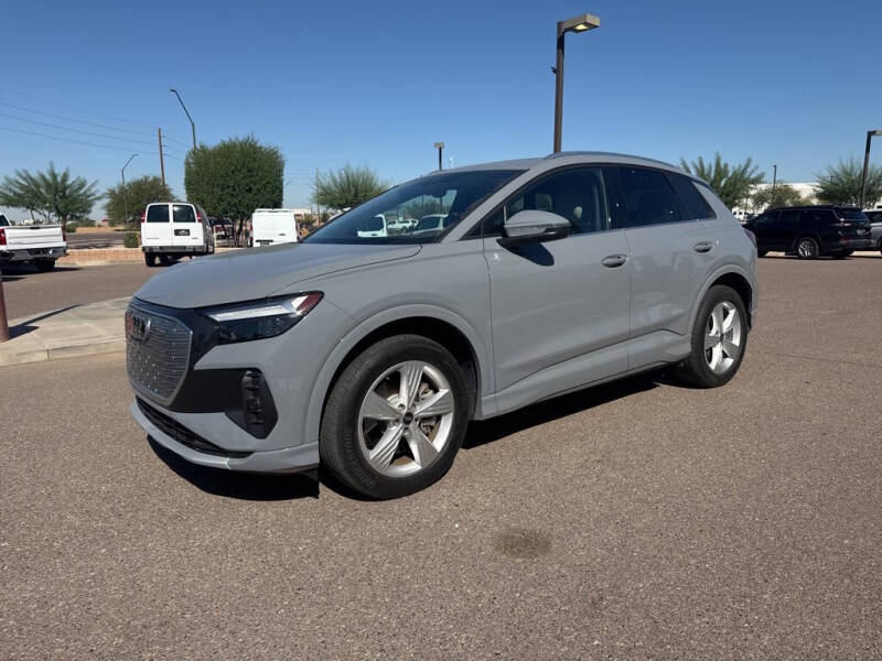 2022 Audi Q4 e-tron quattro Premium 50