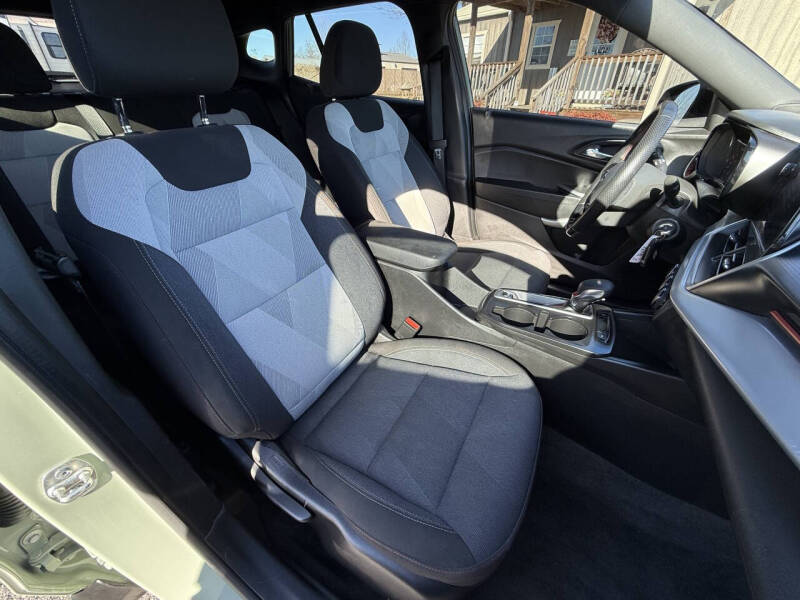 2024 Chevrolet Trax RS