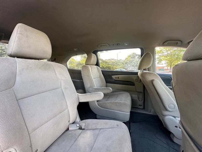 2011 Honda Odyssey LX