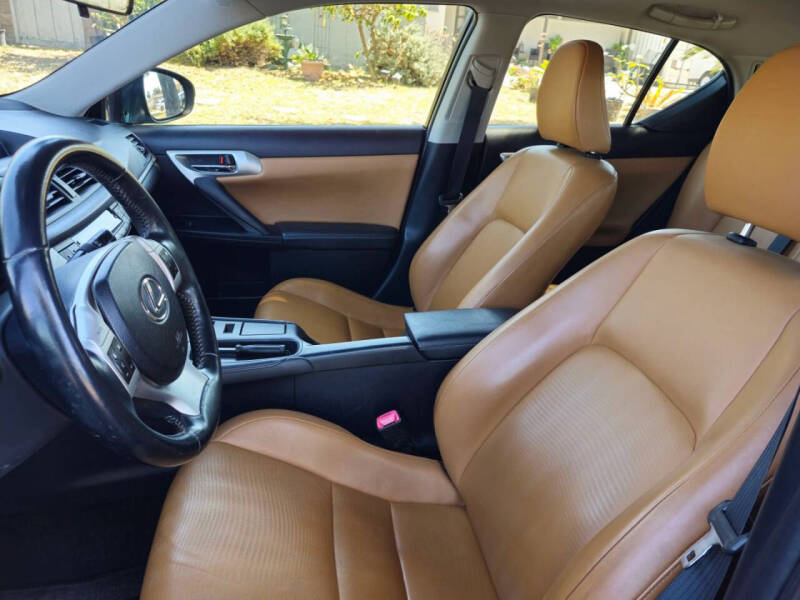 2012 Lexus CT 200h Premium