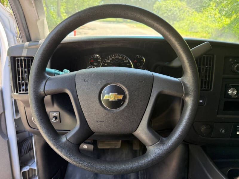 2018 Chevrolet Express 2500