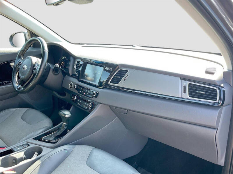 2018 Kia Niro EX