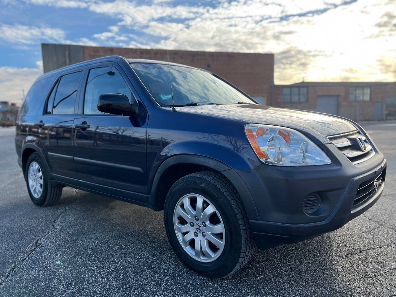 2006 Honda CR-V for sale at Ideal Cars LLC in Skokie, IL