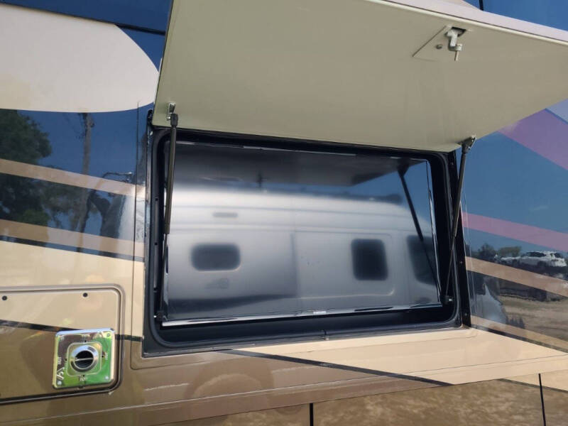 2017 Coachmen RV Sportscoach 404RB Sale Pending