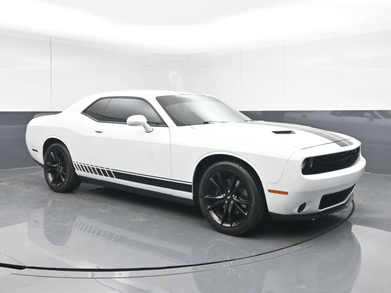 2017 Dodge Challenger SXT