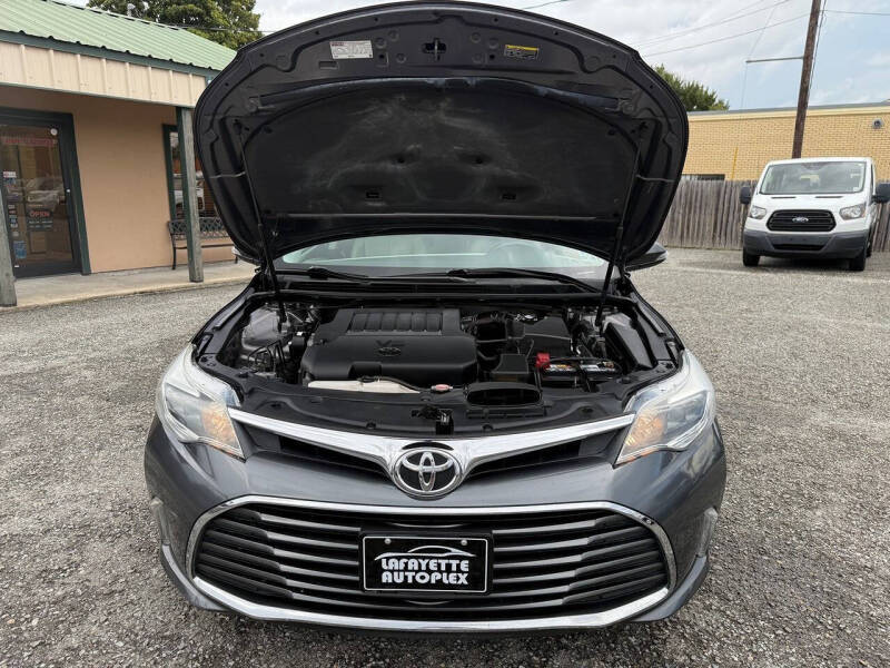 2016 Toyota Avalon XLE
