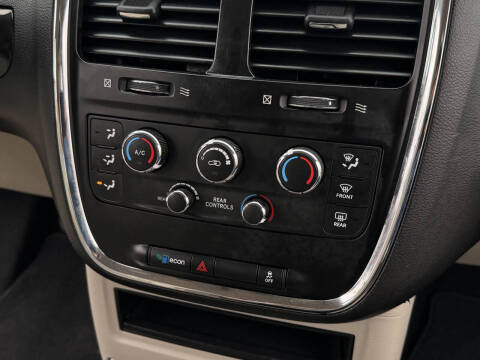 2016 Dodge Grand Caravan American Value Package