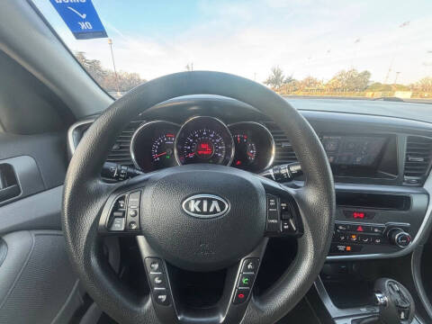 2012 Kia Optima LX