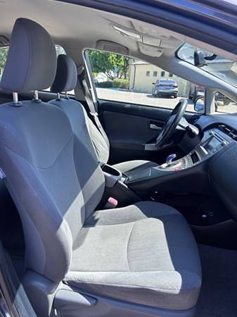 2012 Toyota Prius Two