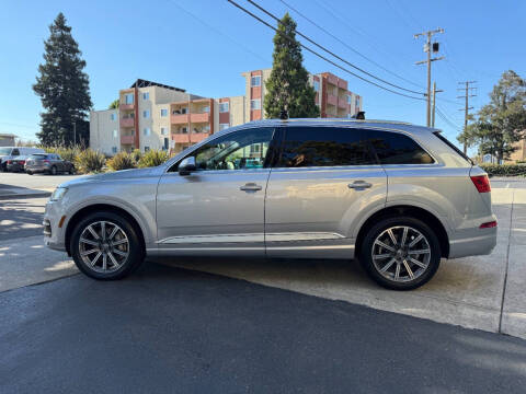 2018 Audi Q7 2.0T quattro Premium Plus