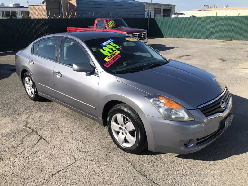 2007 Nissan Altima for sale at A1 AUTO SALES in Clovis CA