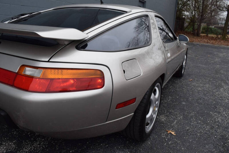 1993 Porsche 928 GTS