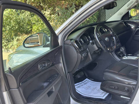 2017 Buick Enclave Leather