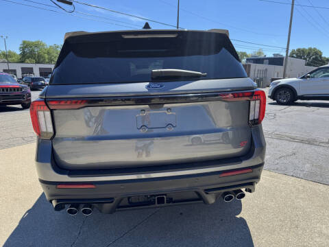 2025 Ford Explorer ST
