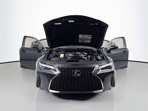 2021 Lexus IS 300