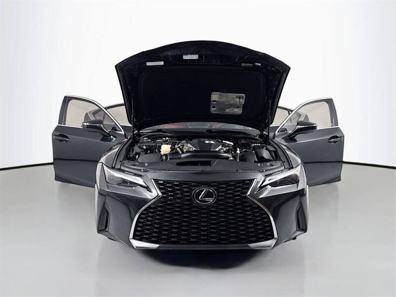 2021 Lexus IS 300