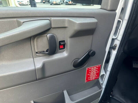 2013 GMC Savana 2500