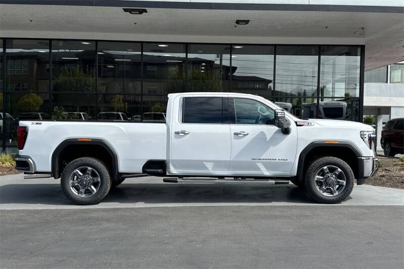 2025 GMC Sierra 2500HD