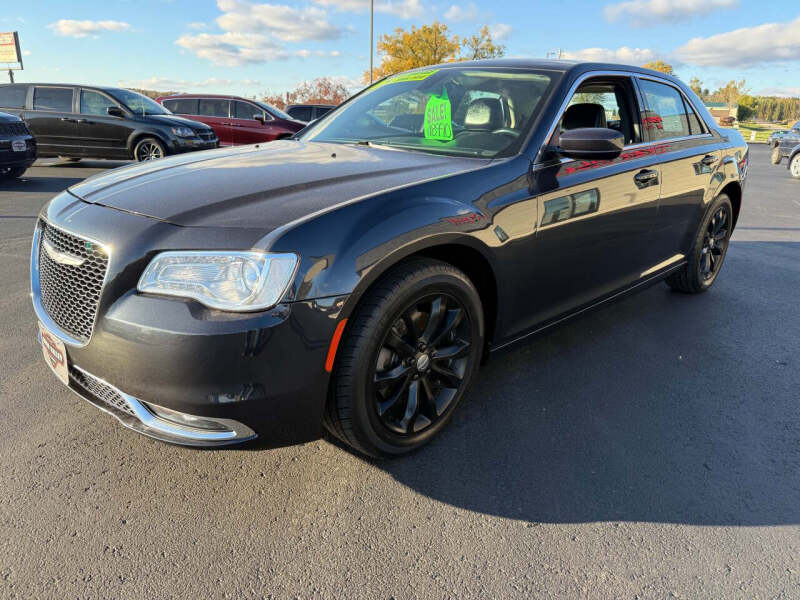 2016 Chrysler 300 Limited
