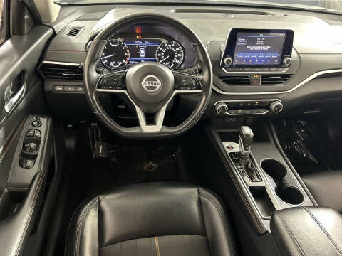 2021 Nissan Altima 2.5 SR