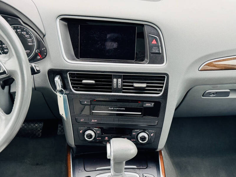 2015 Audi Q5 2.0T quattro Premium