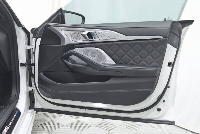 2022 BMW M8 Competition