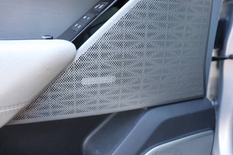 2019 Land Rover Range Rover Velar P250 R-Dynamic SE