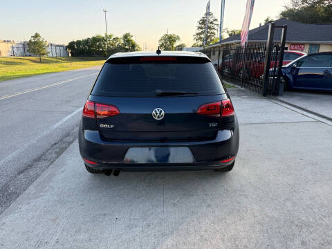 2015 Volkswagen Golf TDI S