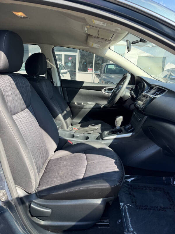 2017 Nissan Sentra SV
