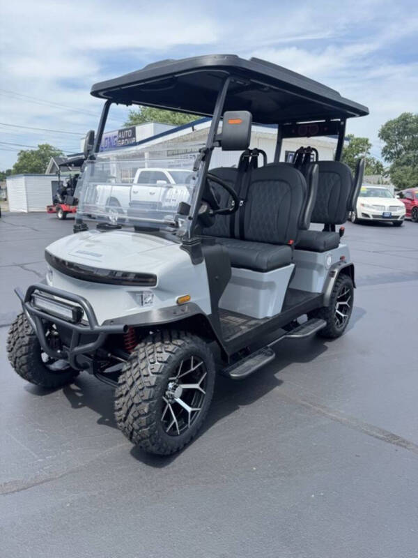 2025 Denago Rover XL