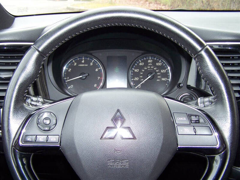 2019 Mitsubishi Outlander