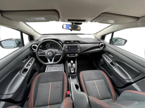 2020 Nissan Versa SR