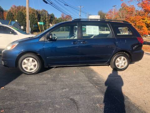 2004 Toyota Sienna for sale at Autoville in Kannapolis NC